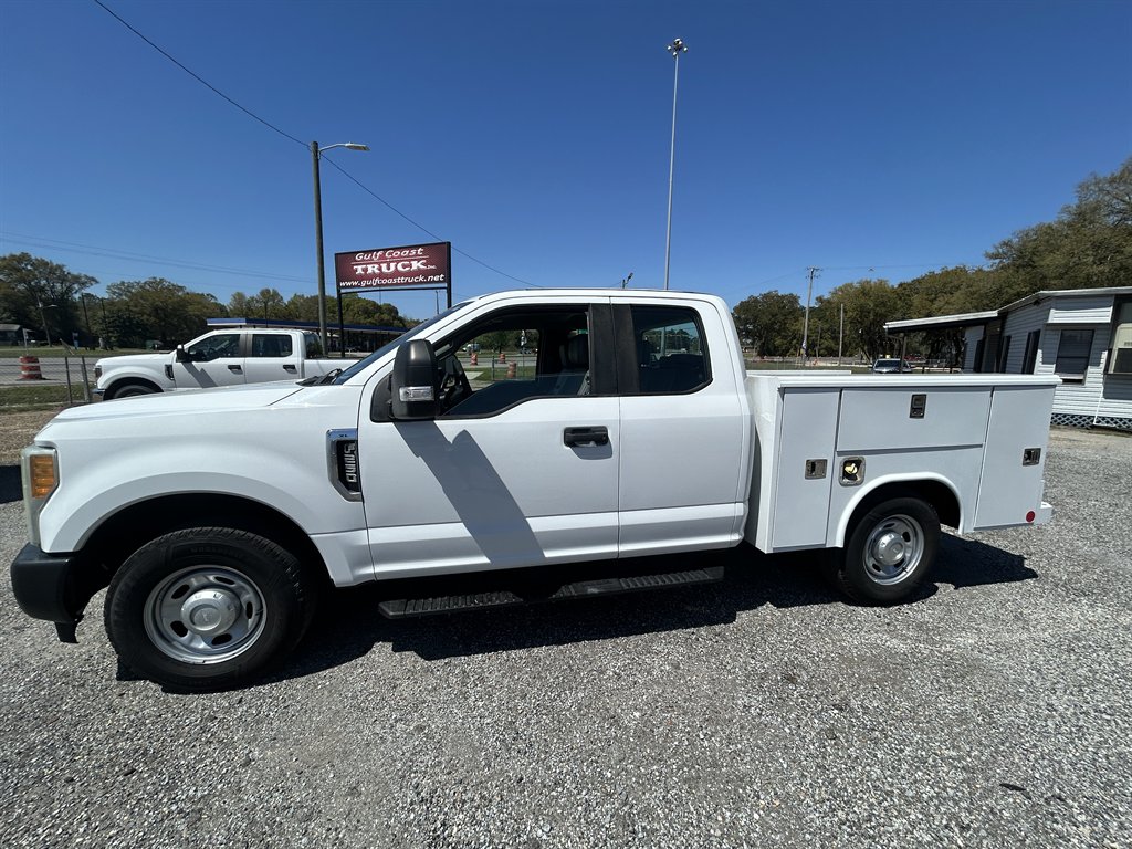 2017 Ford F-250 Super Duty XL