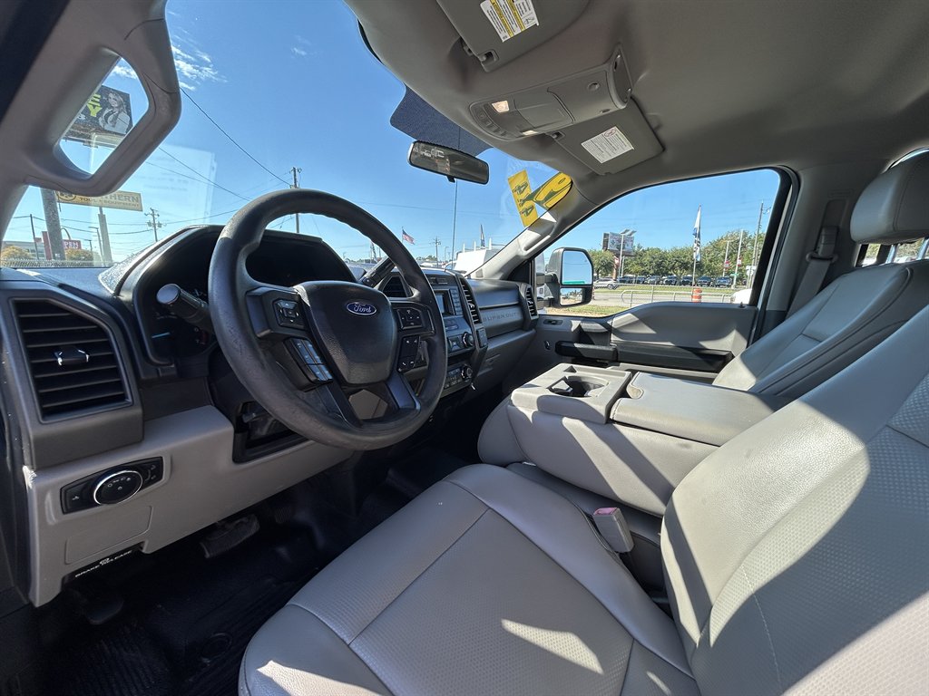 2019 Ford F-250 Super Duty XL - Photo 11